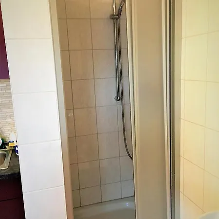 Studentenwohnung Apartment *