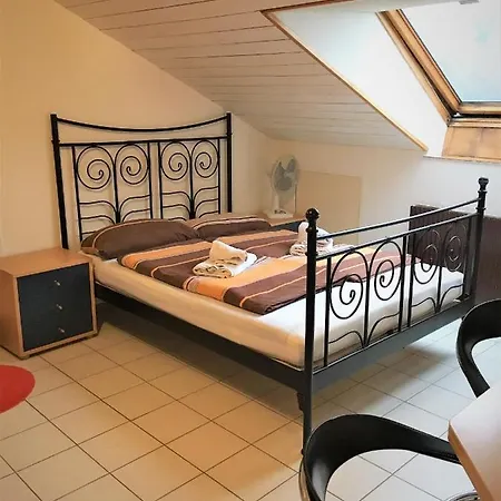 Apartment Studentenwohnung *